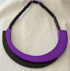 Vtg. GUILLEMETTE L' hoir Galalith Necklace Black and Purple Signed Rare